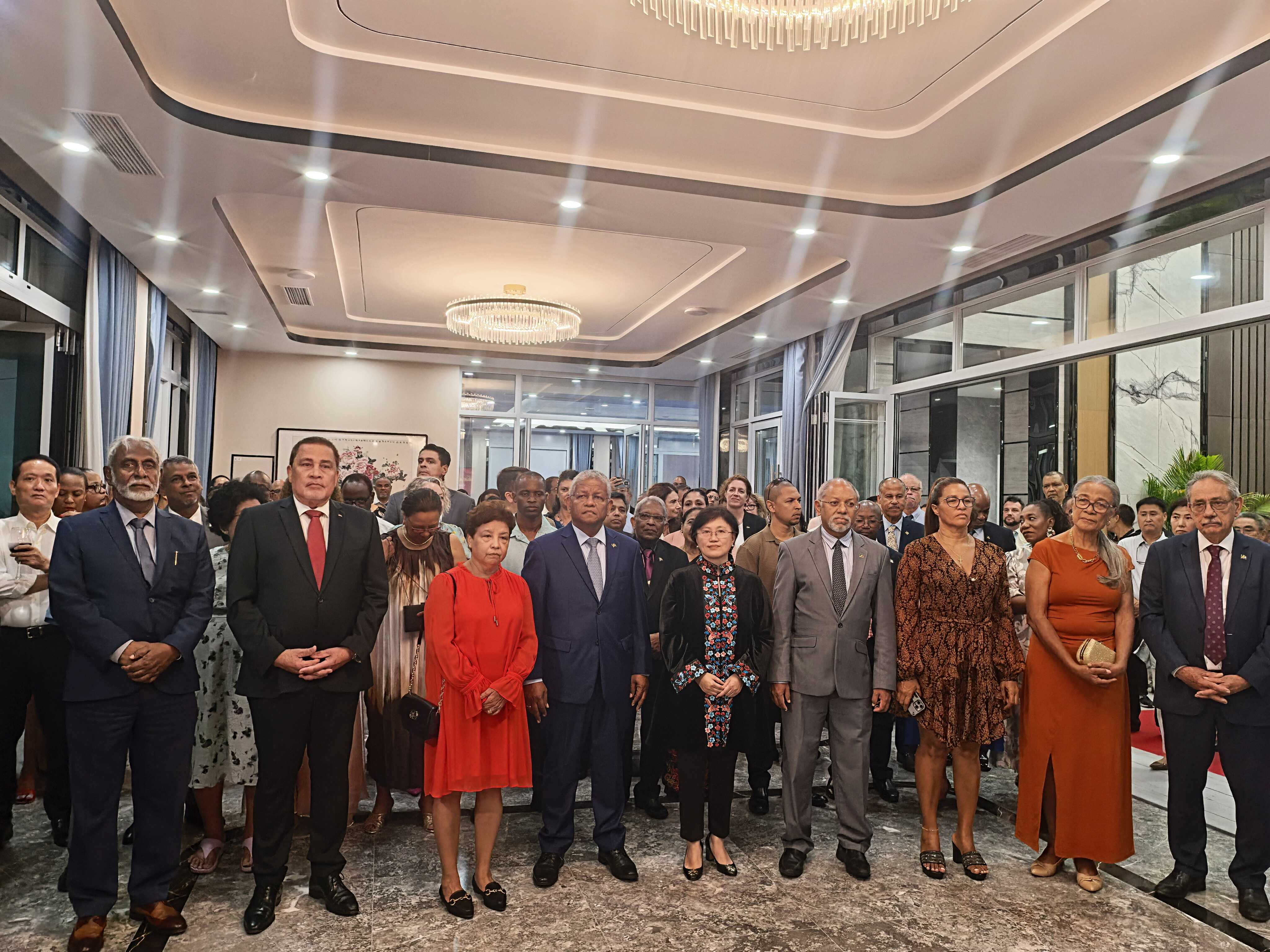 Chinese Ambassador to Seychelles Lin Nan Attended the Reception ...
