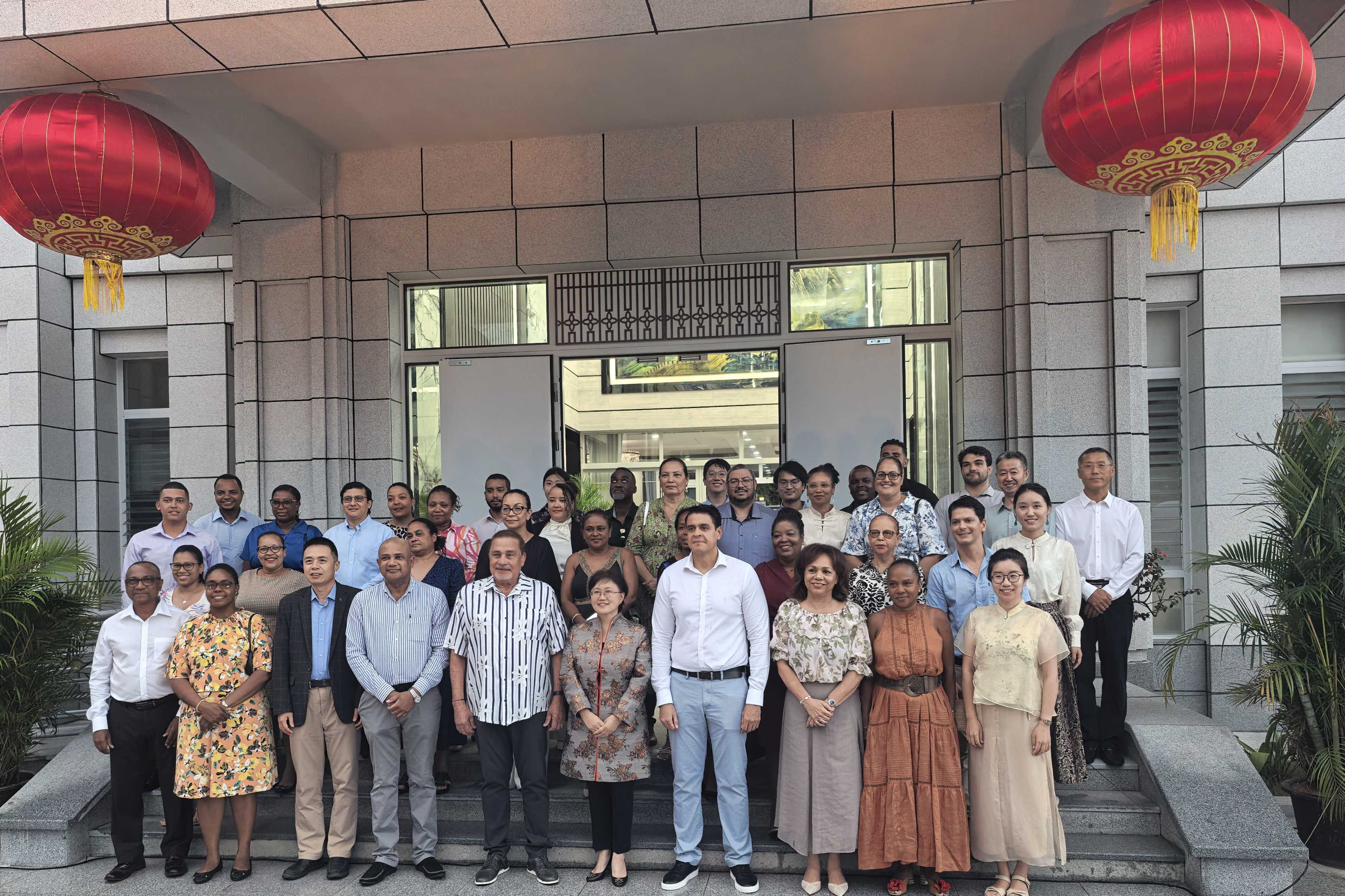 Chinese Ambassador to Seychelles met with the Minister for Foreign ...
